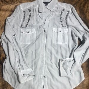 Rock & Republic buttery soft beaded blouse in large